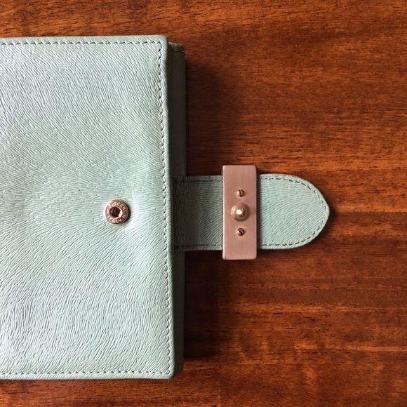 Authentic leather Fendi wallet - Picture 2 of 6